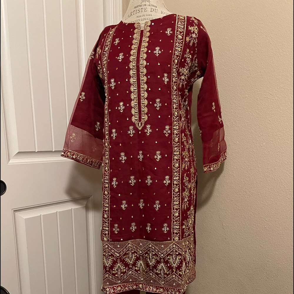Ambreen Pakistani Suit two piece